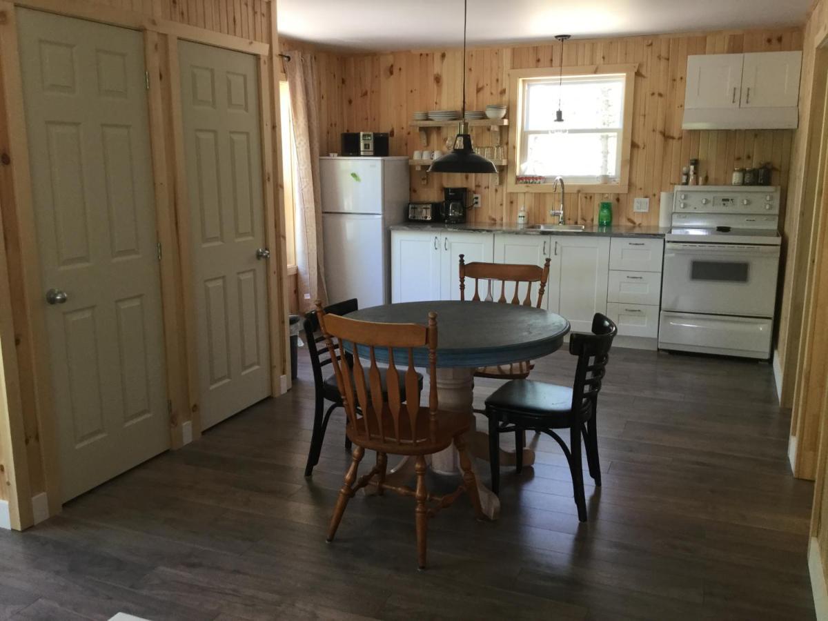 Chalet Les Parulines Tadoussac Esterno foto